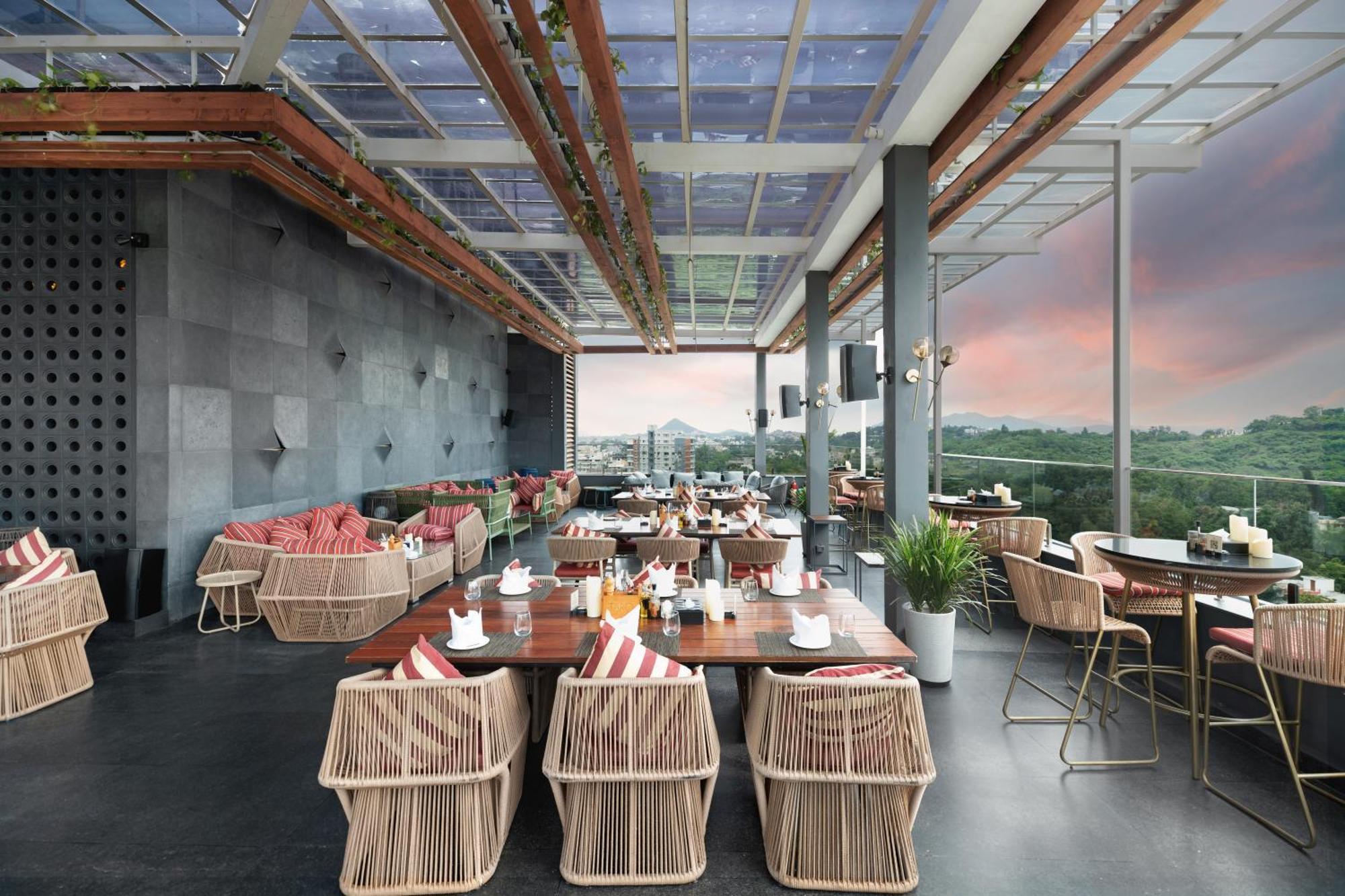 Parallel Hotel Udaipur, A Member Of Radisson Individuals Экстерьер фото