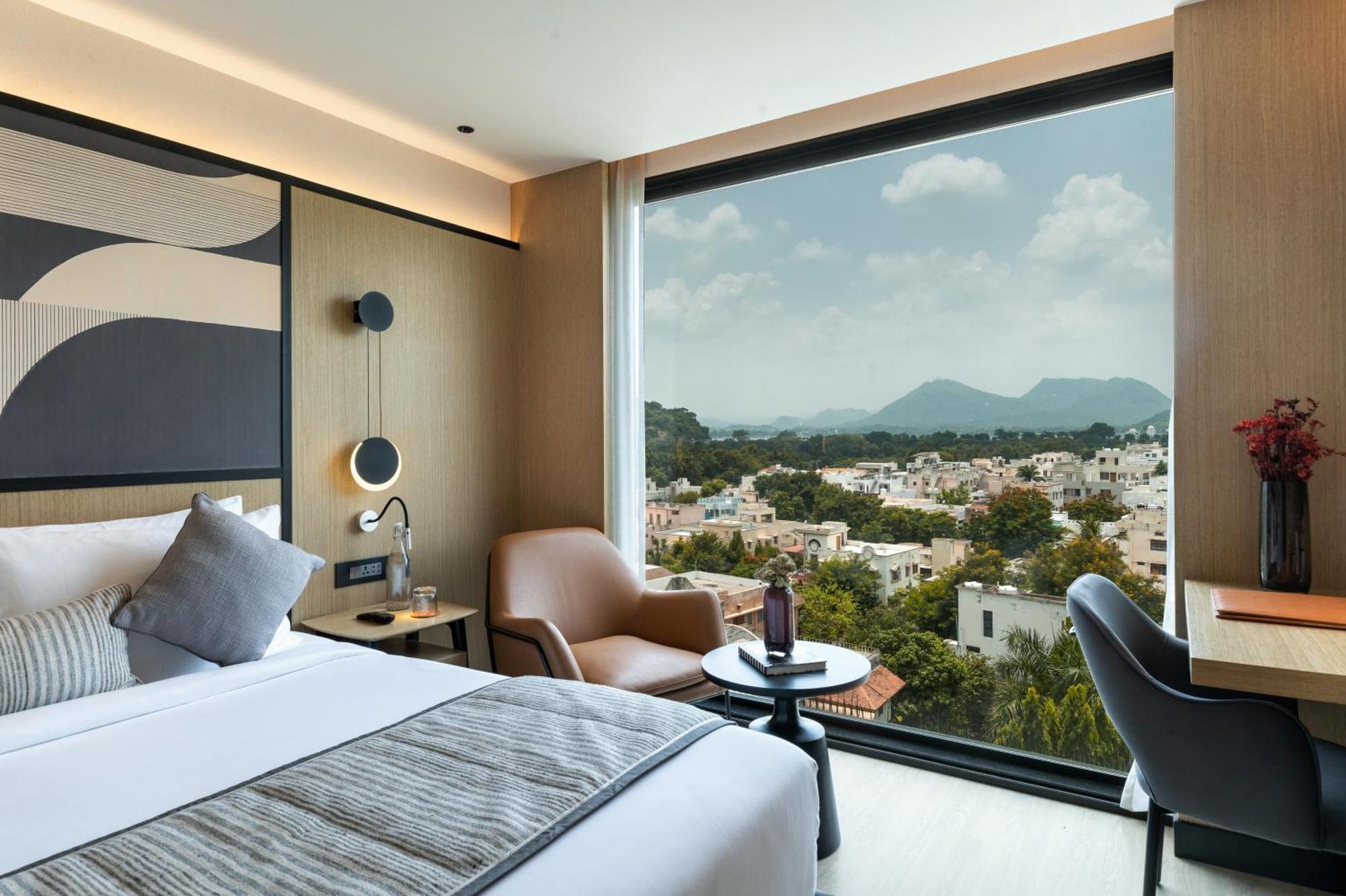 Parallel Hotel Udaipur, A Member Of Radisson Individuals Экстерьер фото